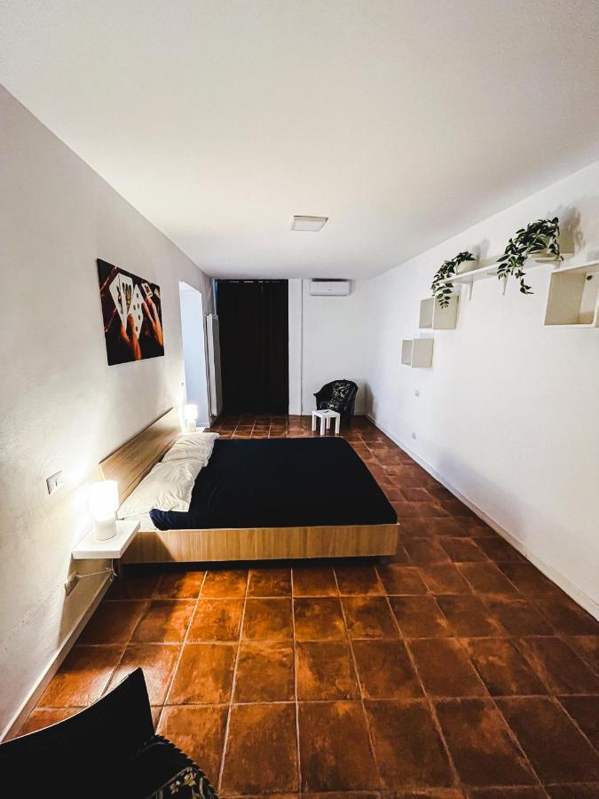 Terno Su Napoli Apartments ภายนอก รูปภาพ